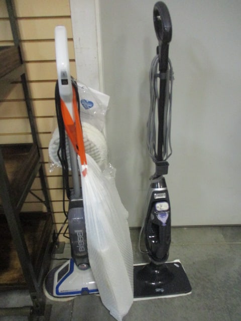 Bissell Spinwave Hard Floor Expert Cleaner and OAPier Light & Easy Floor Cleaner (1 of 10)