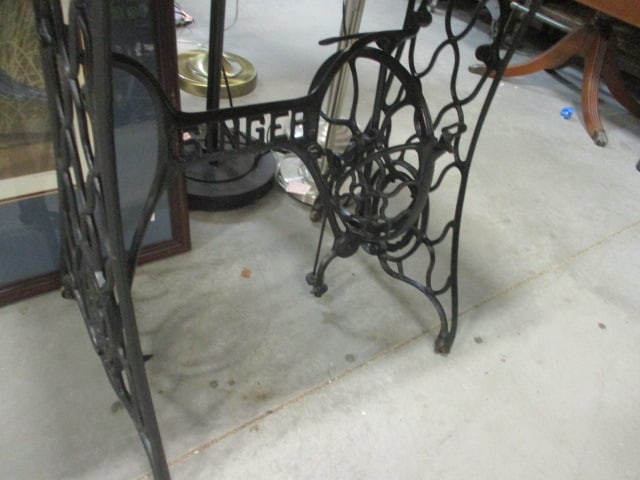 Vintage Wrought Iron Singer Sewing Machine Base with Thick Wood Top - 3