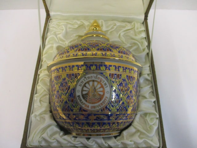 Vintage Thai Benjarong Jar in Satin Lined Box - 2