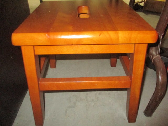 Wood Step Stool (1 of 2)