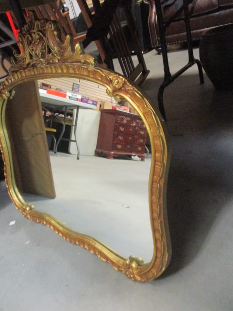 Vintage Gilded Curved Gold Wood Wall Mirror - 4
