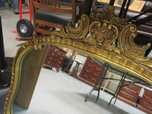 Vintage Gilded Curved Gold Wood Wall Mirror - 5