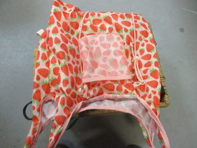 Vintage 1-Handle Basket with Canvass and Plastic Bags - 2