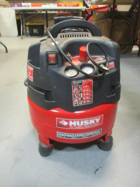 Husky 6 Gallon 1.5 HP Motor Electric Air Compressor (1 of 8)