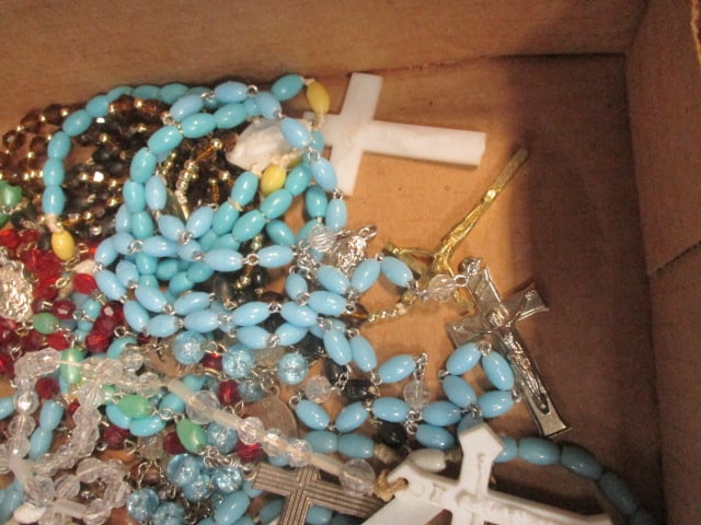 Collection of Vintage Rosary Beads - 3
