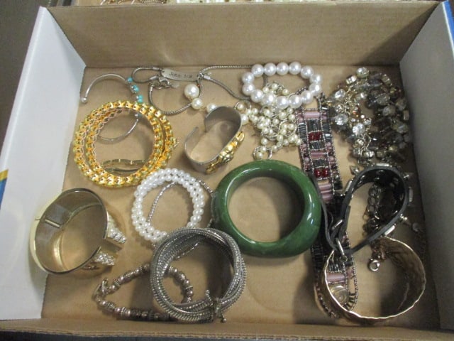 Collection of Estate Costume Bracelets (1 of 7)