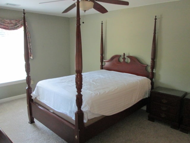 Mahogany Queen Size 4 Poster Rice Bed with Wood Rails: Includes like new Ashley hybrid mattress, box springs, mattress pad and bed sheets, Bring Tools and Additional Person to Help You Take Bed Apart and Load, Local Pickup Only