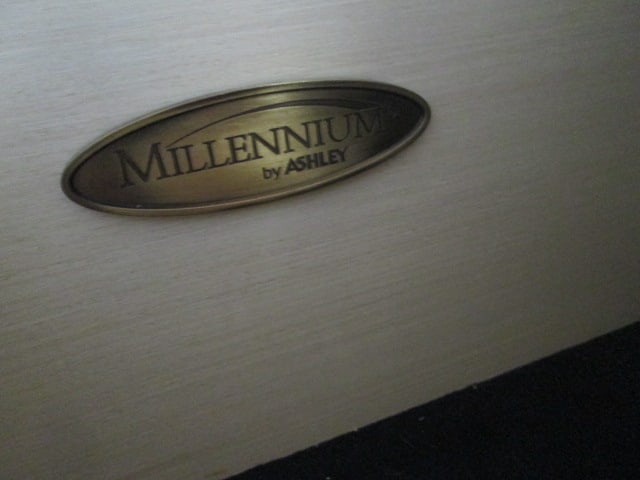 Like New Ashley White Millenium Collection 3 Drawer Nightstand - 5
