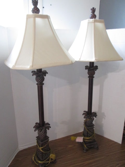 Pair of Sculpted Pineapple Buffet Lamps: 33"h, Local Pickup Only