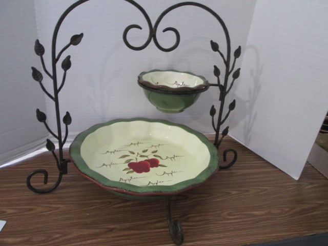 Home Interiors "Apple Orchard Collections" Wrought Metal Chip 'n Dip Set: 19 1/2"w, 15"h, crazing