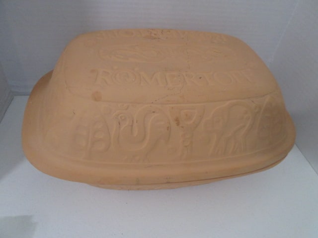Romertopf Terra Cotta Dutch Oven: 14" long