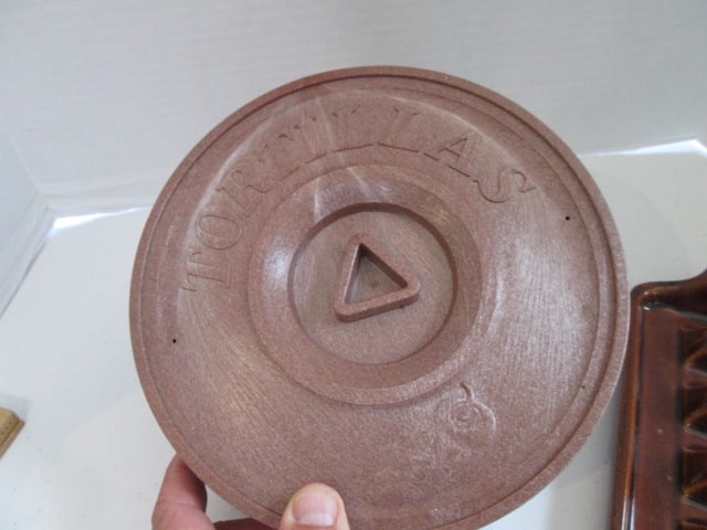 Tio Sancho Pottery Taco Tray and Tortillas Keeper with Warming Tile - 3