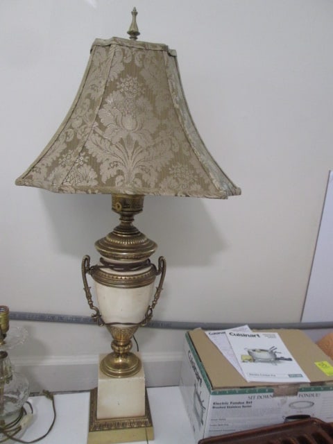 Neoclassical Style Urn Table Lamp (1 of 5)