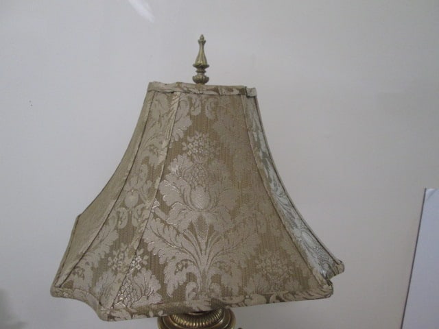 Neoclassical Style Urn Table Lamp - 2