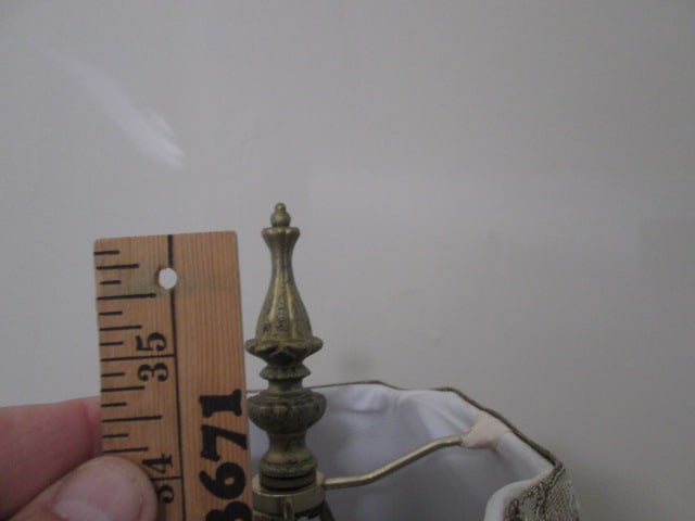 Neoclassical Style Urn Table Lamp - 5
