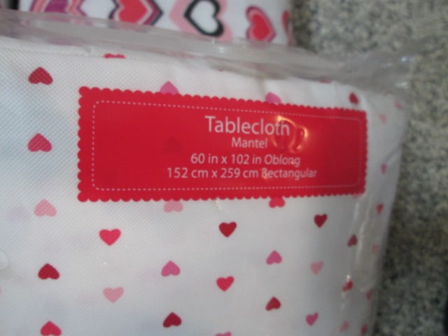 Six New Holiday Table Clothes - 3