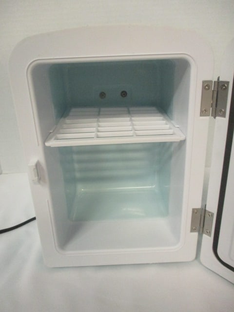 Koolatron Frigidaire Mini Fridge - 2