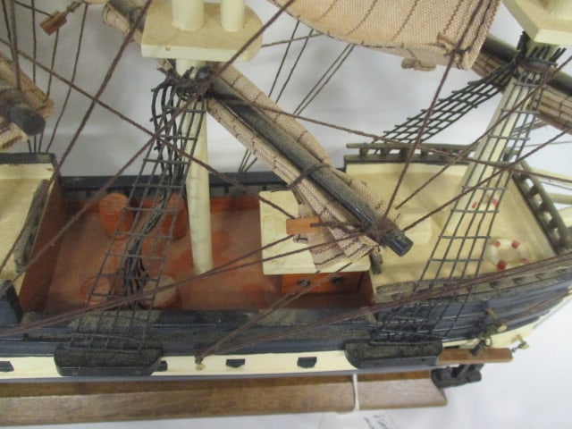 Vintage "USS Constitution" Wooden Model Ship - 4