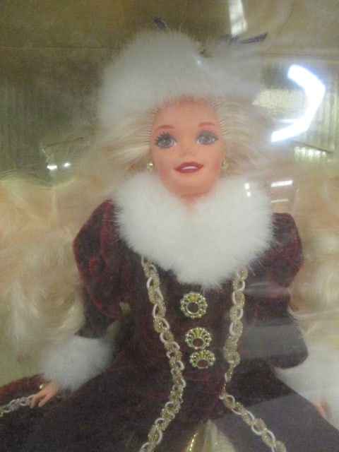 1996 "Happy Holidays Barbie" Doll in Original Box - #15646 - 2