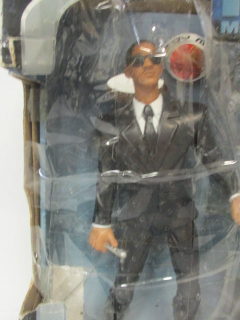 Hasbro Men in Black II "Talking Agent Jay" in Original Box - 2