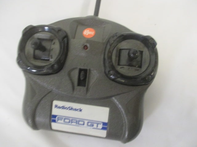 Radio Shack Ford GT Radio Controlled Toy Car with Remote - 2