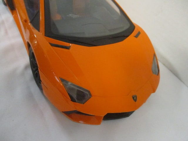 World Tech Toys Lamborghini Aventador LP 700-4 Radio Controlled Toy Car - 3