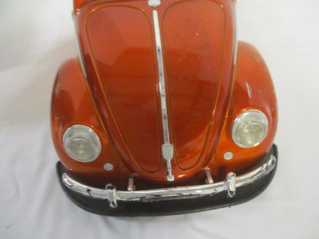 Maisto "G Ridez" Volkswagen Beetle Radio Controlled Toy Car with Remote - 4