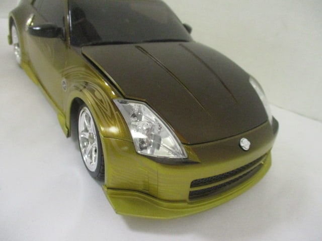 Nikko "The Fast and the Furious" 2003 Nissan 350Z Radio Controlled Toy Car - 3