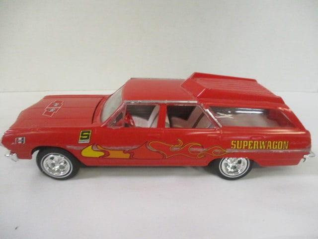 Ace Hardware "1970 Plymouth Superbird" Die Cast Model Car and Schiefer - 5