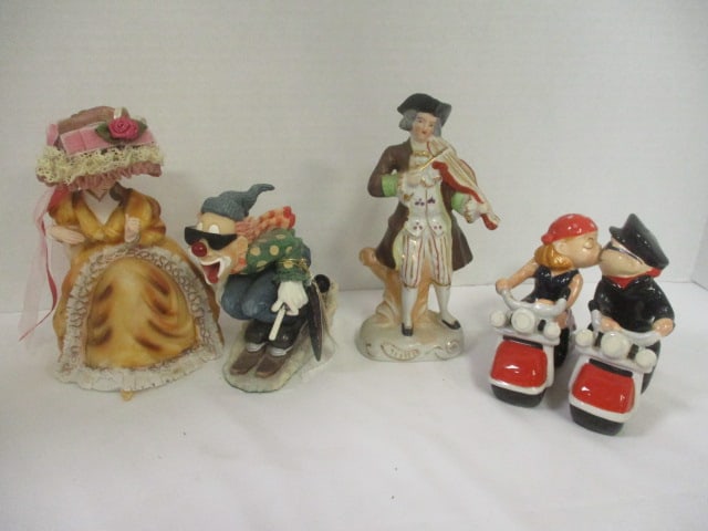 Lot of Vintage Porcelain Ceramic Figurines and Salt & Pepper Shakers: 4" to 7 1/2", see pictures and preview for selection and condition