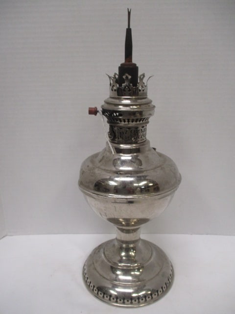 Vintage Ryro Nickel Plated Kerosene Oil Lamp: 16 1/2", no chimney or shade