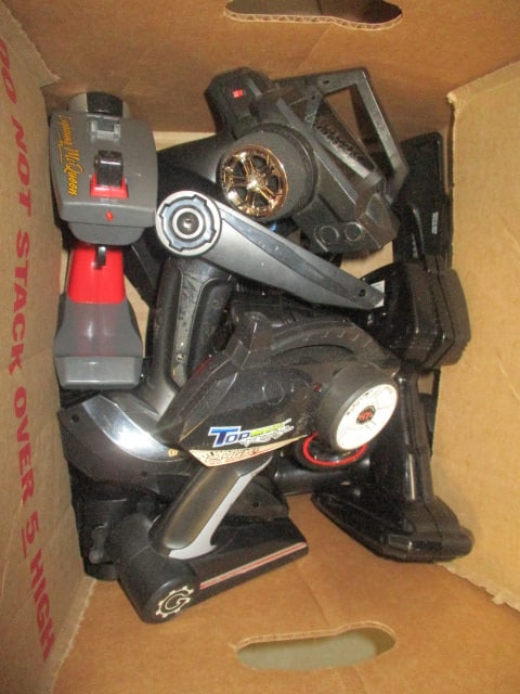 Lot of Character and Racing Wireless Remote Control Transmitters - Fast & Furious, (1 of 4)