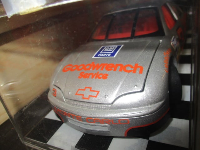 2 Racing Champions "Dale Earnhardt #3" Die Cast Model Cars in Plastic - 5
