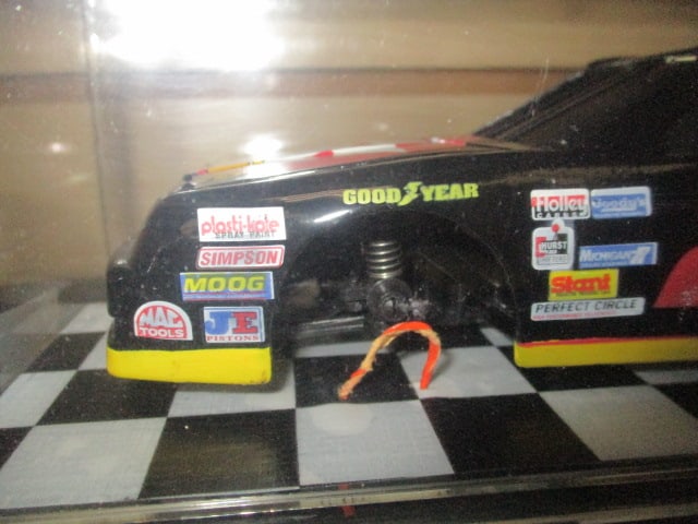 2 Racing Champions "Ernie Irvan #28" Die Cast Model Cars in Plastic Display - 4