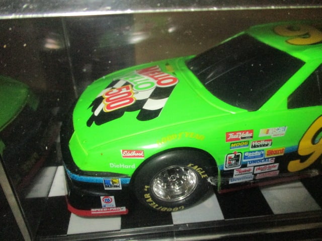 2 Racing Champions "Charlotte Motor Speedway #93" Die Cast Model Cars - 4