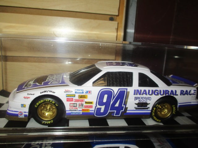 2 Racing Champions "Martinsville Speedway #94" Die Cast Model Cars in - 2