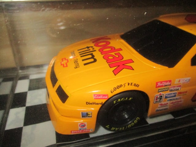 2 Racing Champions "Ernie Irvan" Die Cast Model Cars in Plastic Display - 4