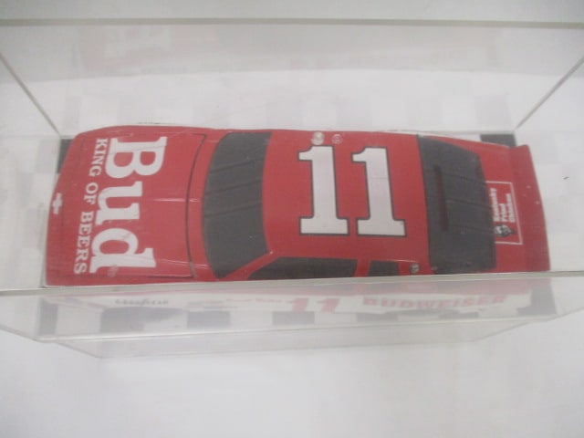 Racing Champions "Darrell Waltrip #11" and "Brett Bodine #26" Die Cast - 2