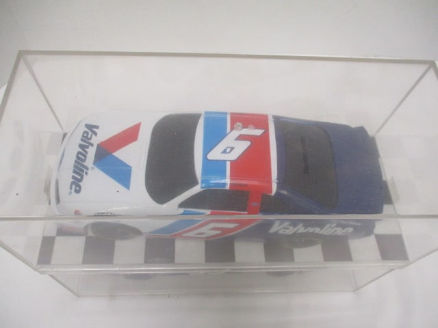 Racing Champions "Mark Martin #6" and "Robert Pressley #59" Die Cast - 2