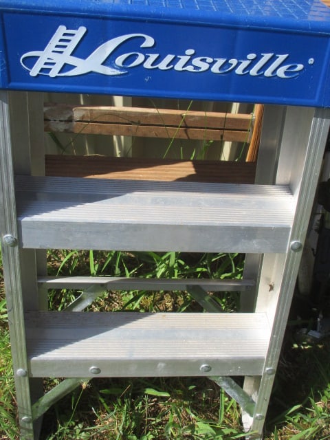 6' Wood Ladder, 2' Louisville Ladder, & Collapsible Dolly - 2