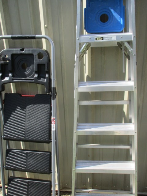 Werner 3 Step Stool & Werner 6' 250lb Ladder - 2