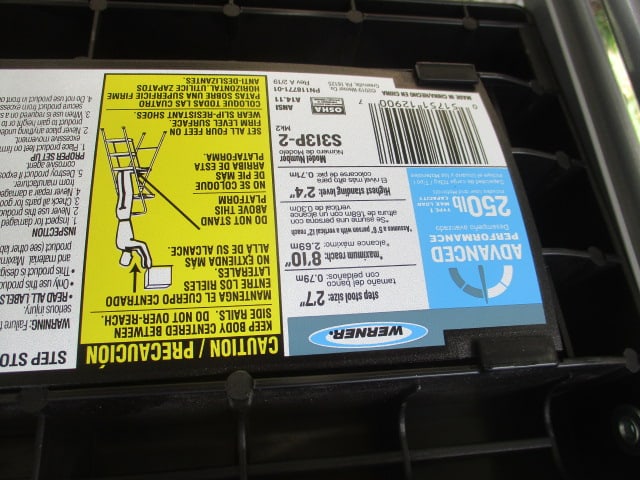 Werner 3 Step Stool & Werner 6' 250lb Ladder - 4