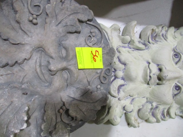 Lot of 2 Wall Mount DÅ½cor: .