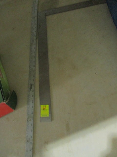 Metal Yard Stick & Square: .