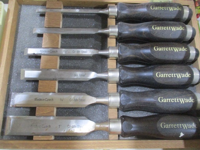 Garrett Wade Chisel Set - 2