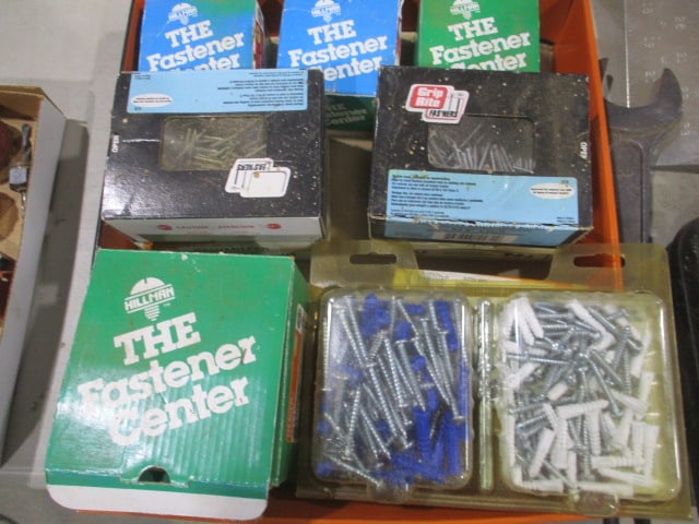 Fastener Lot: .