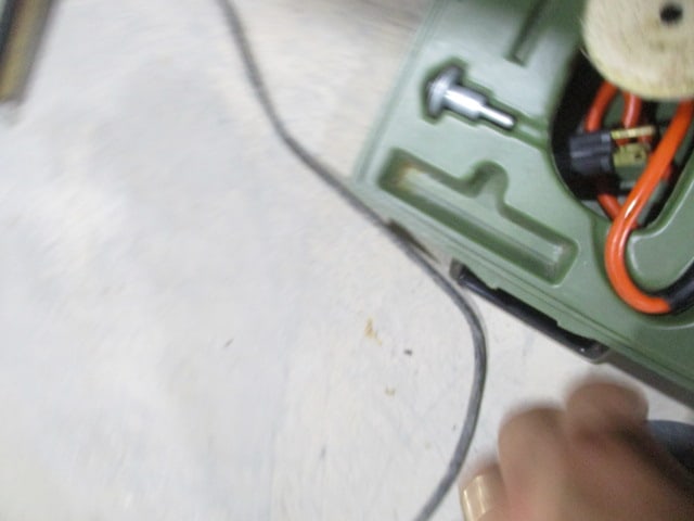Black & Decker 1/4" Variable Speed Drill - 3