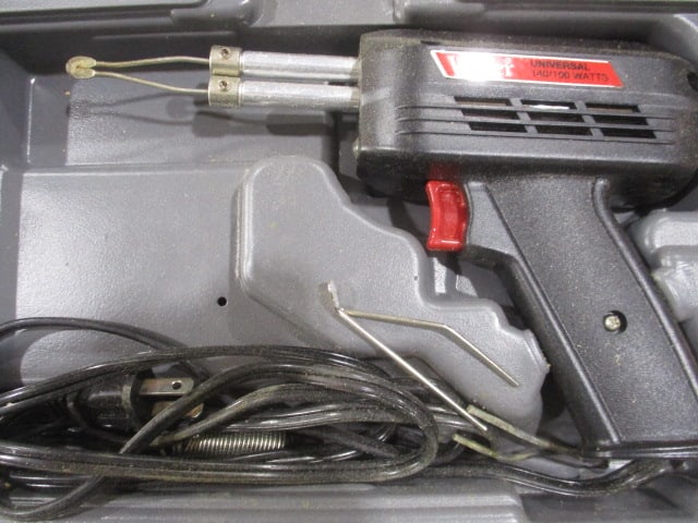 Weller Soldering Iron: .