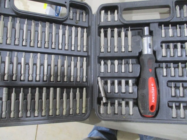 Husky Screwdriver Kit: .