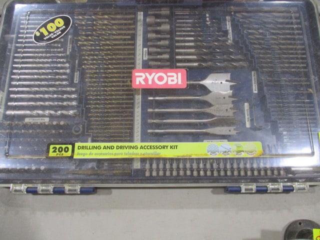 200 Piece Ryobi Drilling & Driving Kit: .